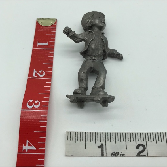 Vintage Boy On Skateboard American Pewter Figure 1977 Statue Small Decor Piece - Picture 8 of 9